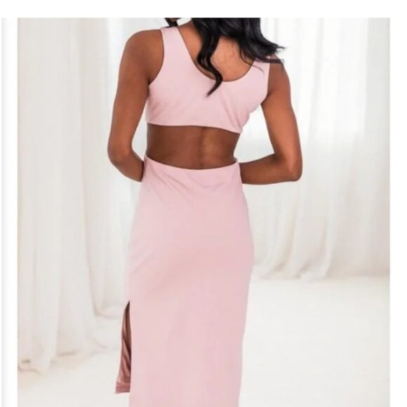 Small Pink Lily Blush cut out midi dress - Picture 2 of 5